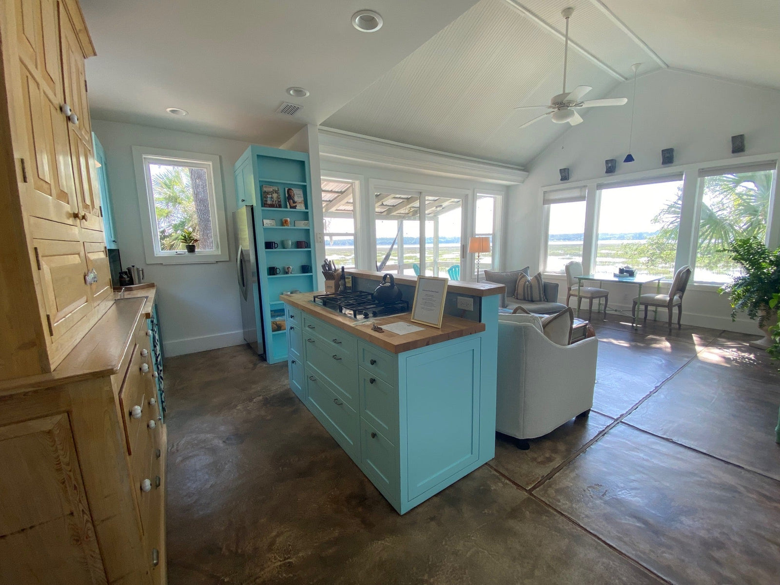 The Complete Vacation Rental Kitchen Checklist for Hosts